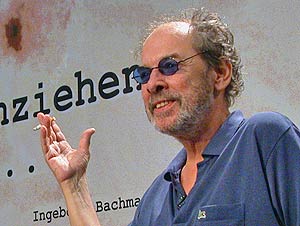 Künstler und Designer Heinz Peter Maya im ORF Studio (Bild: ORF - Anton Wieser)
